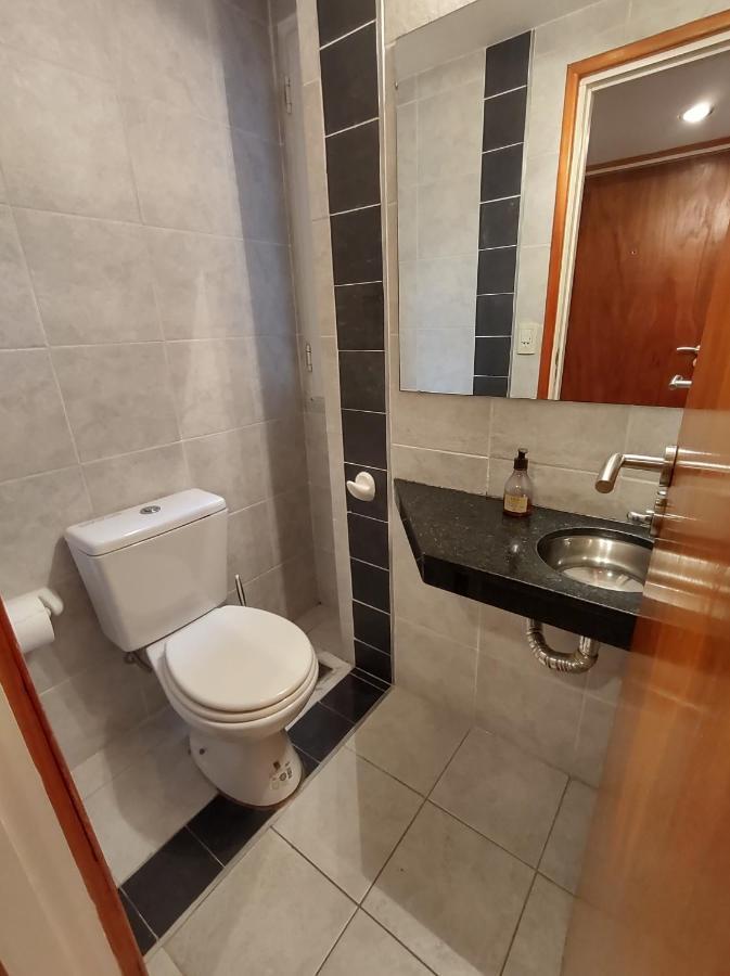 Hermoso Departamento 2 Amb Con Cochera En Plaza Mitre Apartment