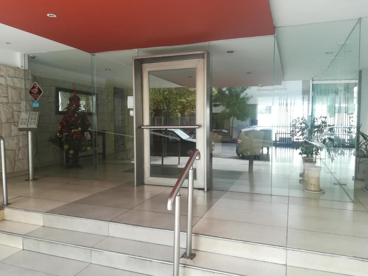 Hermoso Departamento 2 Amb Con Cochera En Plaza Mitre